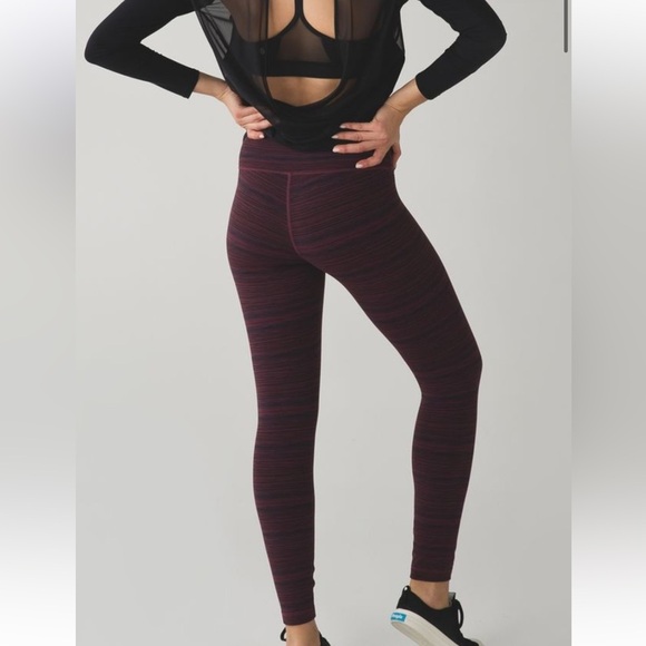 Lululemon High Times Pant
Cyber Red Grape Bordeaux Drama Size 6 - Picture 6 of 10